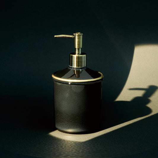 Cosmique NOIR RING ディスペンサー 500ml